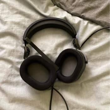 Kargoda Kırılan Kulaklık İçin Maddi Zararımın Karşılanmasını İstiyorum