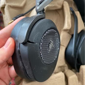 Kargoda Kırılan Kulaklık İçin Maddi Zararımın Karşılanmasını İstiyorum