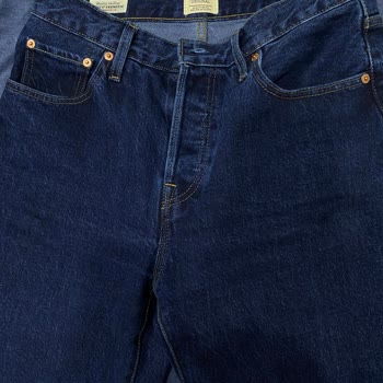 Levis 501 Pantolonun Renk Bırakması Ve Kalite Sorunu