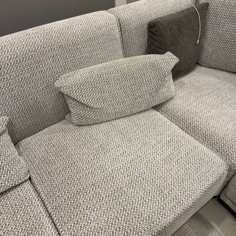 Köşe Takımı Yastıklarında Kalitesiz Malzeme Ve Yüksek Fiyat Farkı