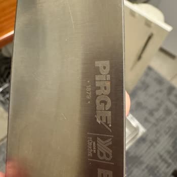 İlk Yıkamada Paslanan Şef Bıçağı İçin Değişim Talebi