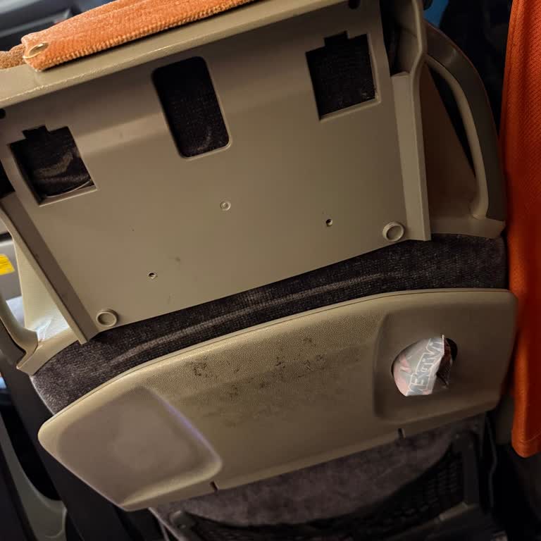 Kamil Koç'ta Hem 1 Saat Gecikme Hem De Kirli Otobüsle Büyük Hayal Kırıklığı