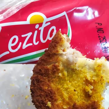 Lezita Şinitzelde Tavuk Tüyleri: Sağlık Ve Hijyen Skandalı