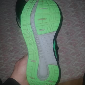 Adidas Ürünlerinde Kısa Sürede Beklenmedik Deformasyon