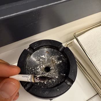 Marlboro Touch Grey Sigaralarda Tahta Parçası Sorunu Tekrarlanıyor