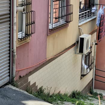 TTNET Fiber Altyapı Çalışması Sonrası Bina Zarar Gördü Ve Sorunlar Giderilmiyor