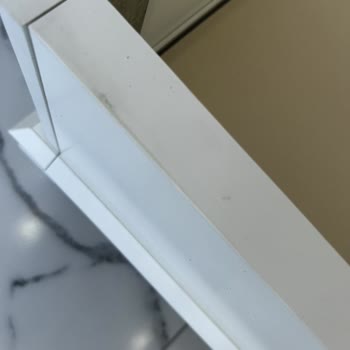 Kelebek Mobilya Teslim Edilen Hasarlı Mobilyalar Ve Çözümsüz Bırakılan Müşteri Mağduriyeti