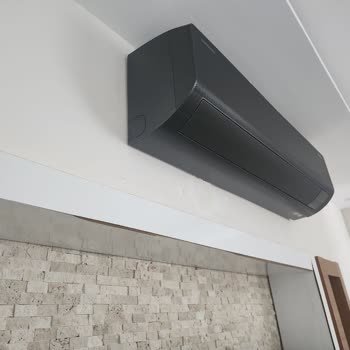 Windfree Klima Montaj Hatası Ve Sürekli Su Akıtma Sorunu Sonucu Zarar