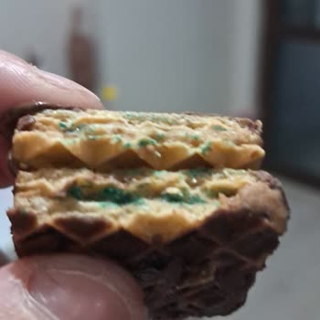 Çikolatalı Gofrette Şüpheli Yeşil Madde Şoku