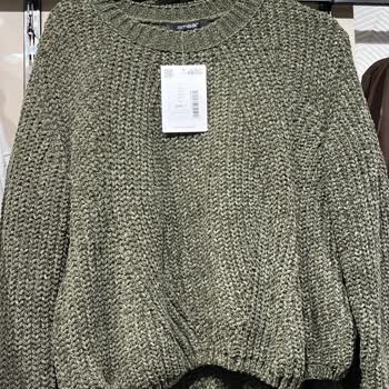 Yıkama Talimatına Uyduğum Kazak Deforme Oldu, Mağaza İlgisiz Kaldı