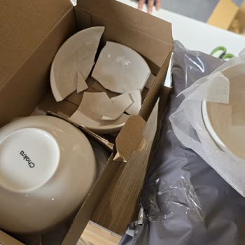 Kırık Ürün Sonrası İade Yapılmadı Müşteri Hizmetlerine Ulaşamıyorum