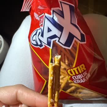 Eti Crax Krakerde Yabancı Madde Şoku Ve Müşteri Hizmetleri Sessizliği