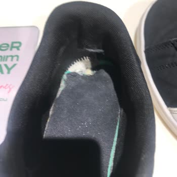 Az Kullanılan Puma Ayakkabının Kısa Sürede Yıpranması Ve Değişim Talebi