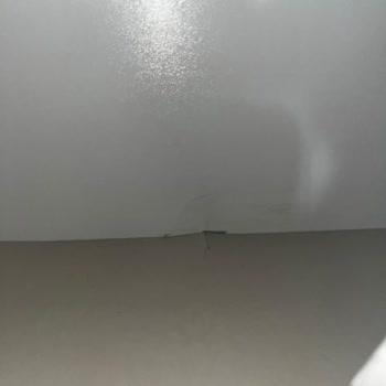 Eksik Ve Hasarlı Mobilya Teslimatı, Yetersiz Çözüm Ve İade Talebi