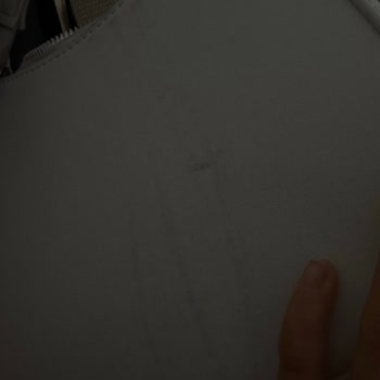 Aldığım Çantada Tekrar Kendiliğinden Lekelenme Oluştu