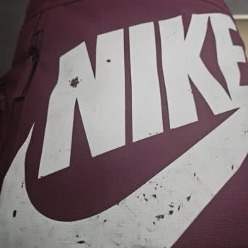 Yeni Alınan Nike Çantada Baskı Soyulması Ve İade Sorunu