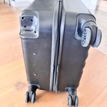 İlk Kullanımda Tekerleği Kırılan Valizime Garanti Kapsamında Tamir Reddi