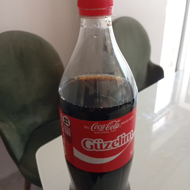 Tarihi Geçmiş Ve Asitsiz Coca-Cola Satışı Hakkında Şikayet