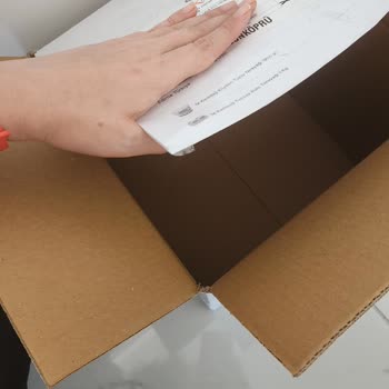 Tereyağı Siparişim Erimiş Ve Korumasız Geldi, Firma Yanıt Vermiyor