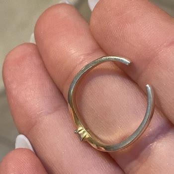 Mute Jewelry Yüzükte Renk Solması Ve Taş Düşmesi, Müşteri Hizmetlerinden Yanıt Yok