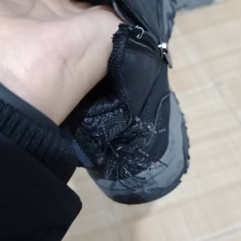 Bursa Zafer Plaza Kısa Sürede Deforme Olan Bot İçin Değişim Talebim Reddedildi