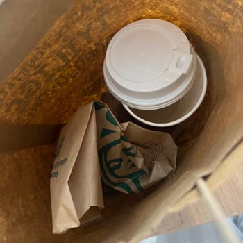 Yemeksepeti Starbucks Siparişimde Hasarlı Ürün Ve Yetersiz İade Süreci