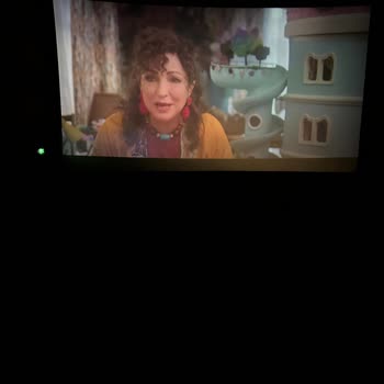 Sinema Salonunda Düşük Görüntü Kalitesi Ve Kötü Hizmet Deneyimi