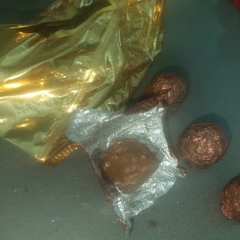 Çikolatanın İçinden Kurt Çıkması Ve İade Sorunu