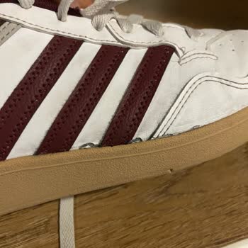 Yeni Aldığım Adidas Ayakkabı 15 Günde Açıldı Değişim Talebim Reddedildi