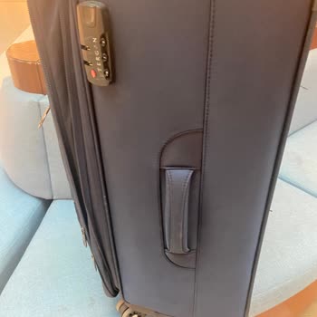 Kısa Sürede Hasar Gören Valiz İçin Tergan Mağazasından Olumsuz Hizmet