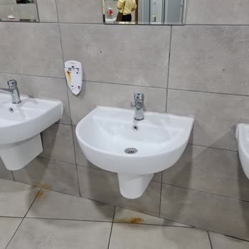 Konya Otogarındaki Tuvaletlerin Hijyen Ve Bakım Sorunu