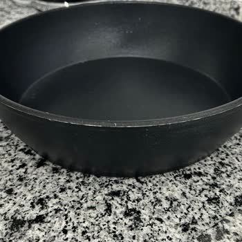 Garanti Süresi Dolmadan Tencere Setinde Ciddi Soyulma Sorunu