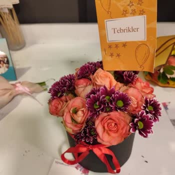 Çiçek Siparişim Görselden Farklı Ve Yetersiz Geldi