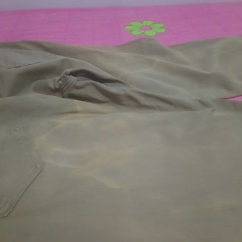 Mavi Pantolonumda Yıkama Sonrası Renk Değişimi Ve Leke Sorunu