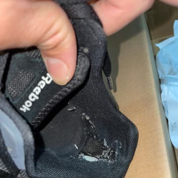 In Street Kısa Sürede Deforme Olan Ayakkabı Ayağımı Yaraladı Talebim Reddedildi