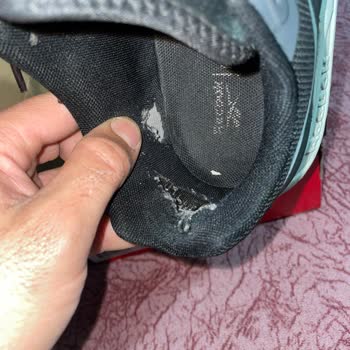 In Street Kısa Sürede Deforme Olan Ayakkabı Ayağımı Yaraladı Talebim Reddedildi