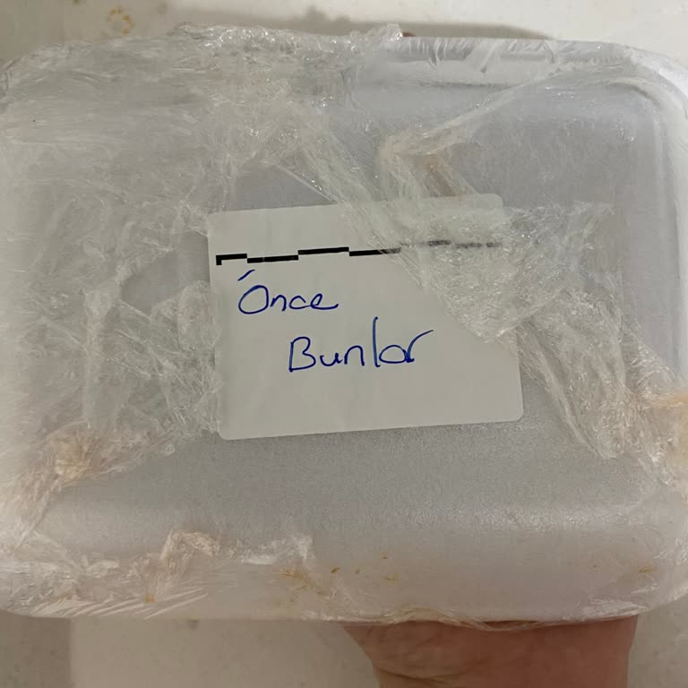 Bayat Ve Son Kullanma Tarihi Yaklaşmış Çiğköfte Satışı Hakkında Şikayet