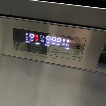 Servis Ücreti Ve Parça Değişimine Rağmen Grundig Bulaşık Makinem Hala Çalışmıyor