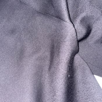 Yeni Alınan Taytta İkinci Yıkamada Yoğun Tüylenme Sorunu Yaşadım