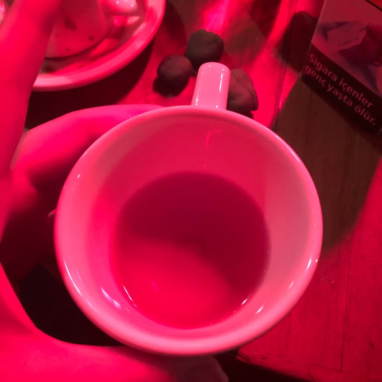 Walkers Coffee'de Umursamaz Hizmet Ve Kalitesiz Çay Deneyimi