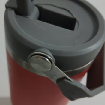 Tantitoni Termos Bardak Kapağı Kırıldı, Müşteri Hizmetlerine Ulaşamıyorum