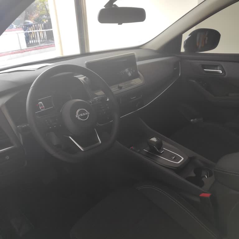 Eksik Özelliklerle Teslim Edilen Araç Ve İlgisiz Bayi