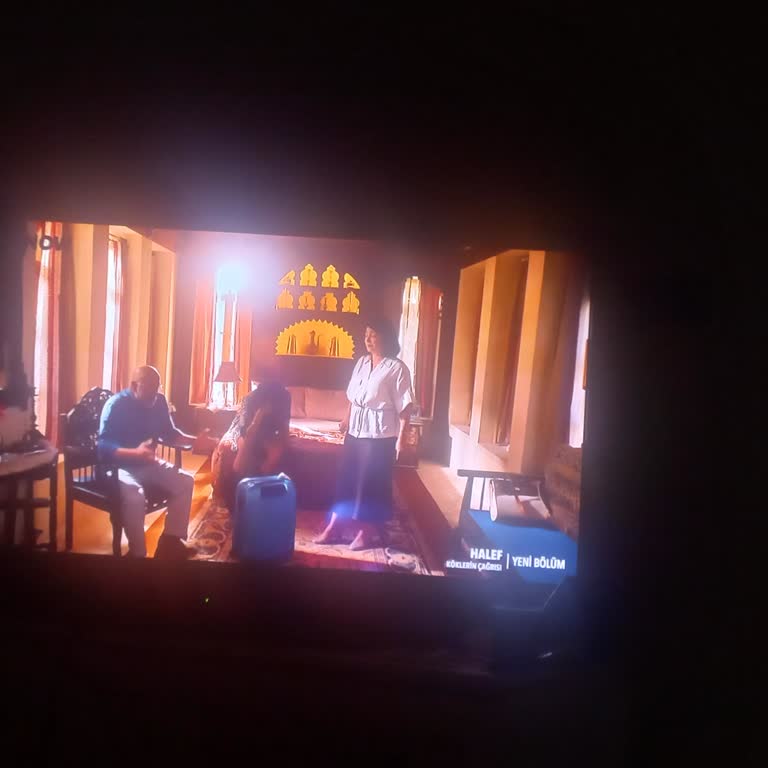 Şiddet İçerikli Diziler Gençleri Olumsuz Etkiliyor