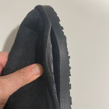 Yeni Ve Etiketli Olarak Satın Alınan Botta İmalat Hatası Ve Yetersiz Destek