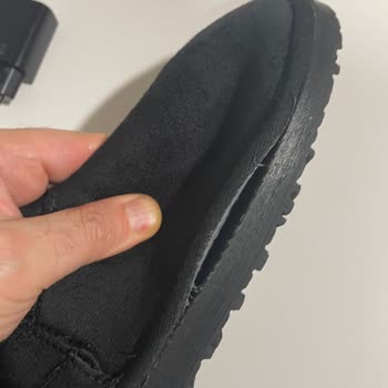 Yeni Ve Etiketli Olarak Satın Alınan Botta İmalat Hatası Ve Yetersiz Destek