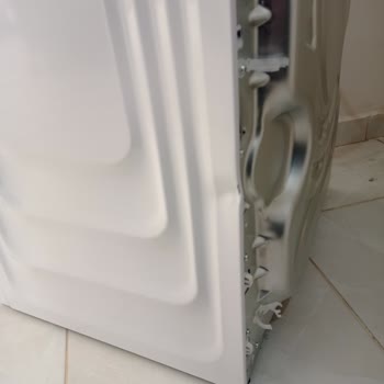 Hasarlı Teslim Edilen Çamaşır Makinesi İçin Çözüm Bulamıyoruz