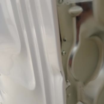 Hasarlı Teslim Edilen Çamaşır Makinesi İçin Çözüm Bulamıyoruz