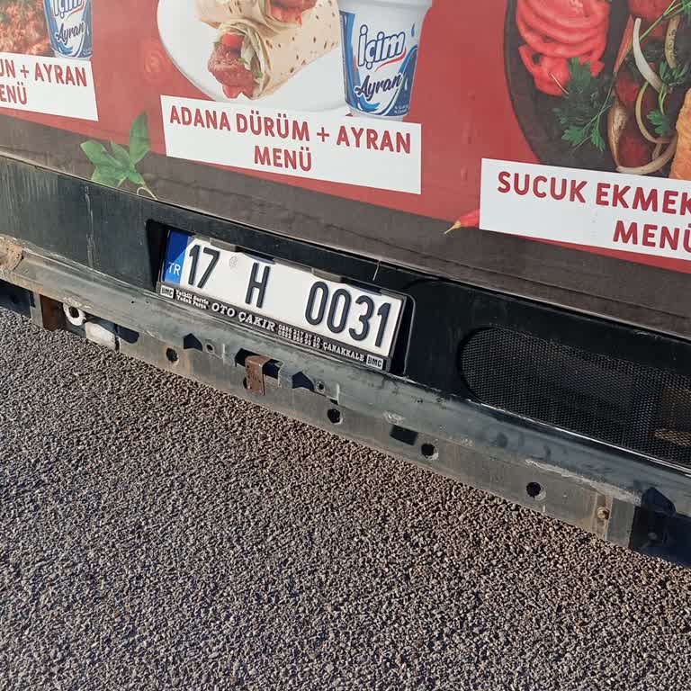 Otobüs Şoföründen Yaşlı Yolculara Kaba Davranış