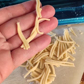 Erişte Makinesi Çiftli Çıkıyor, İade Talebim Reddedildi: Mağduriyetimin Giderilmesini İstiyorum