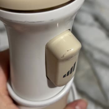 Berghoff 1200w El Blenderını İkinci Kullanımda Duman ve Yanık Kokusu İle Karşılaştım